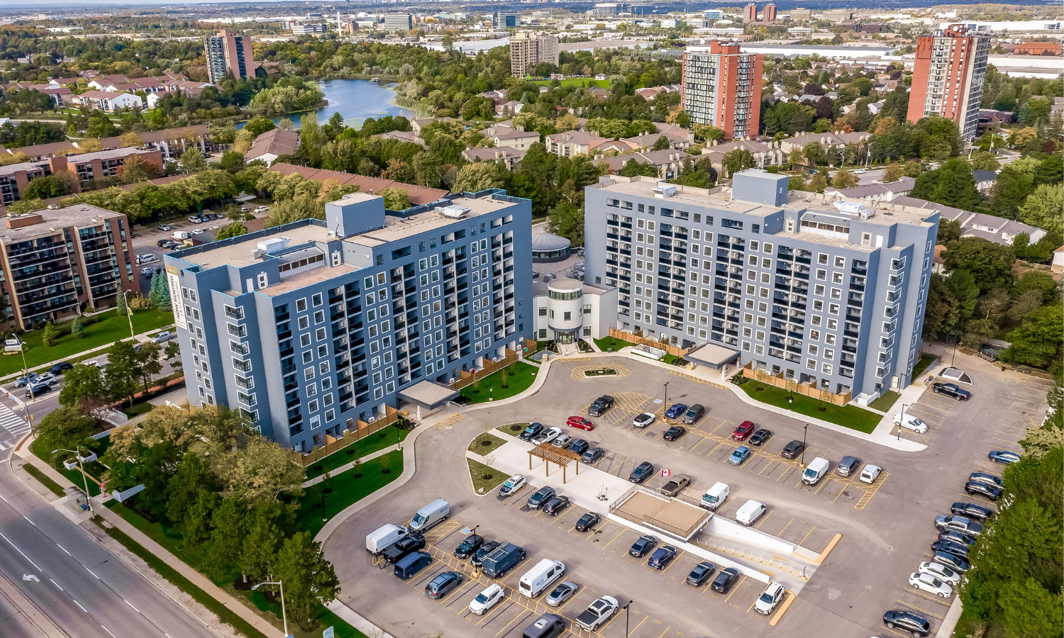Aerial view of Lake Aquitaine, Meadowvale. Live at Elora and rent with Minto Apartments.